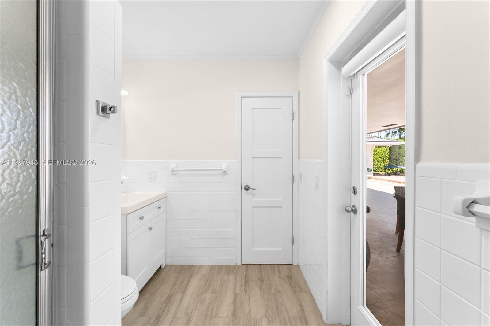 1525 Diplomat Pkwy Hollywood, FL 33019