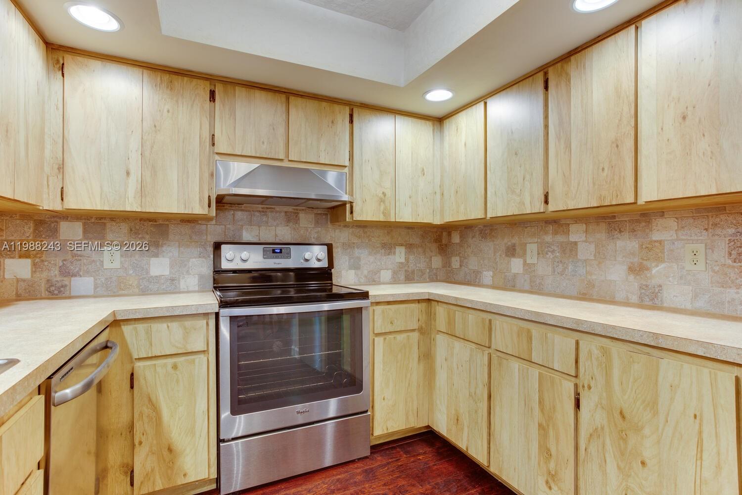 1625 Sunkist Way Fort Myers, FL 33905