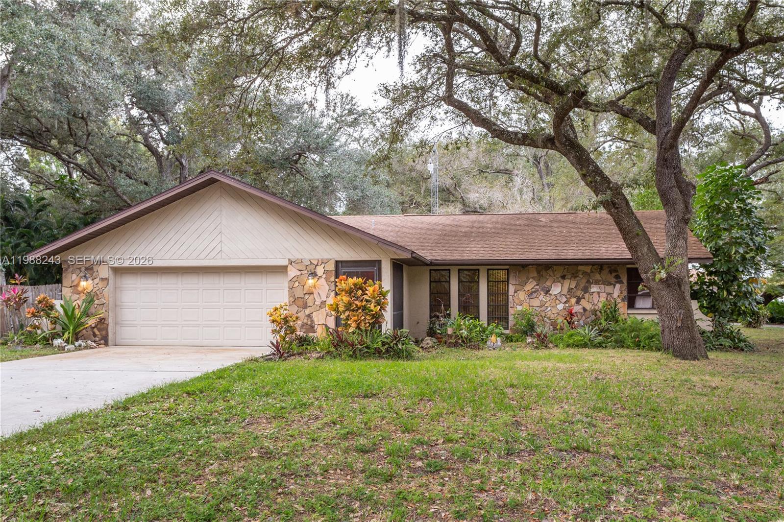 1625 Sunkist Way Fort Myers, FL 33905