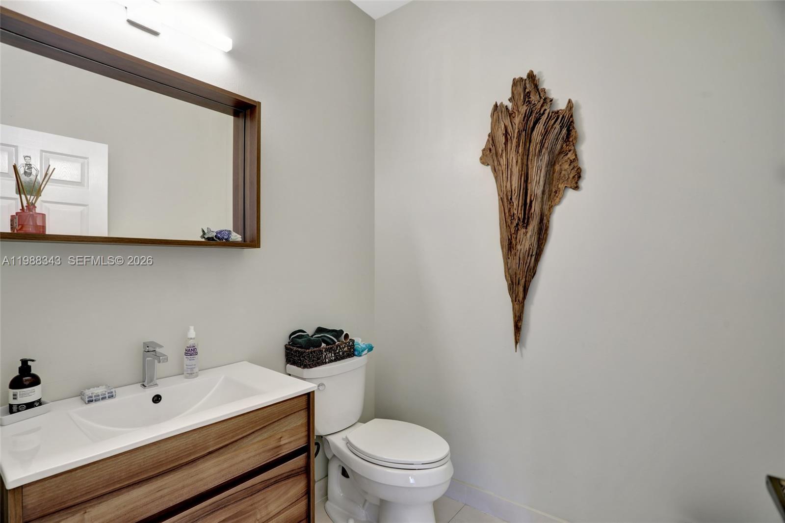 1653 Winterberry Ln Weston, FL 33327