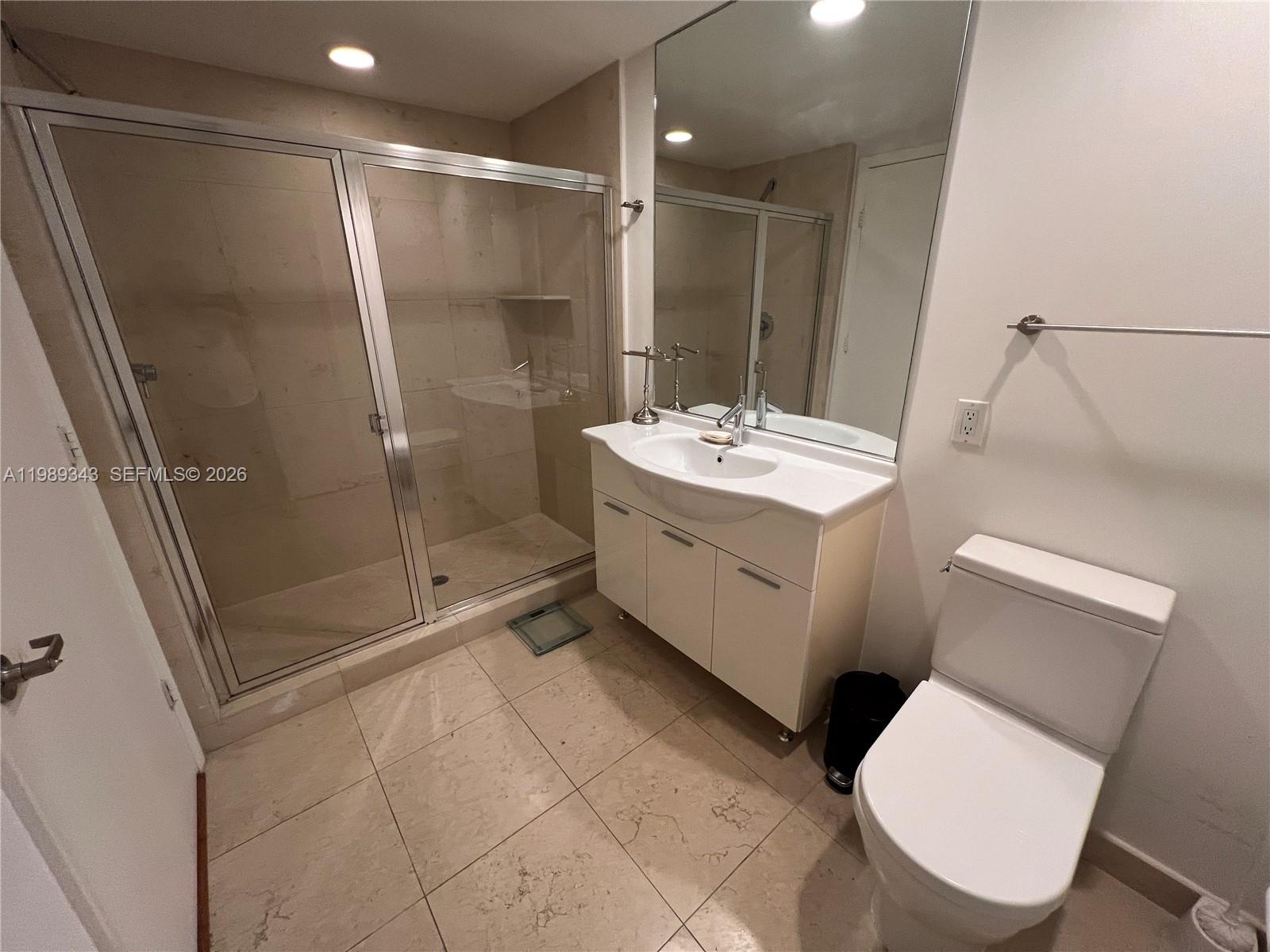 image Icon Brickell II34