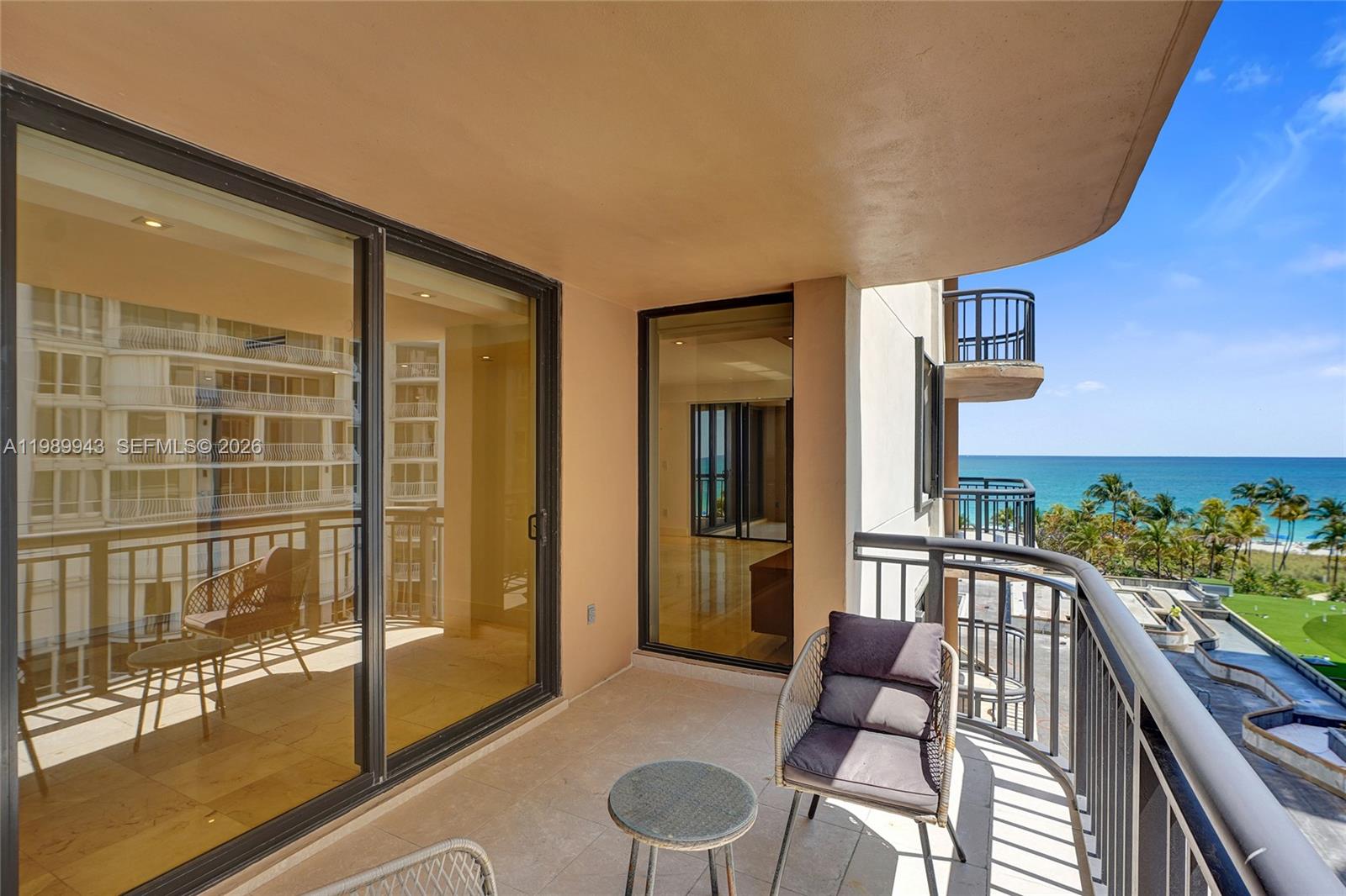 image Tiffany of Bal Harbour38