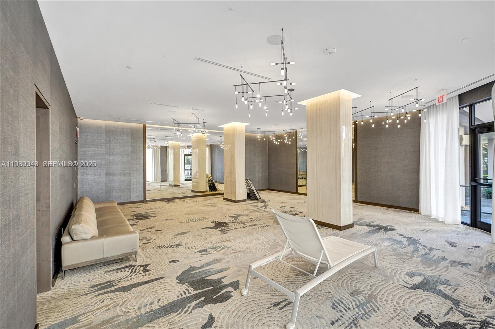 image Tiffany of Bal Harbour56