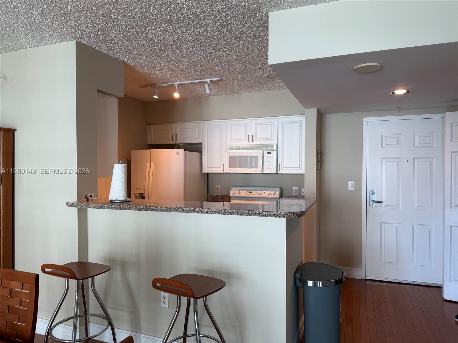 image The Mark on Brickell3