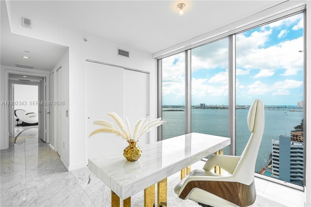 3131 NE 7th Ave #1901 Miami, FL 33137