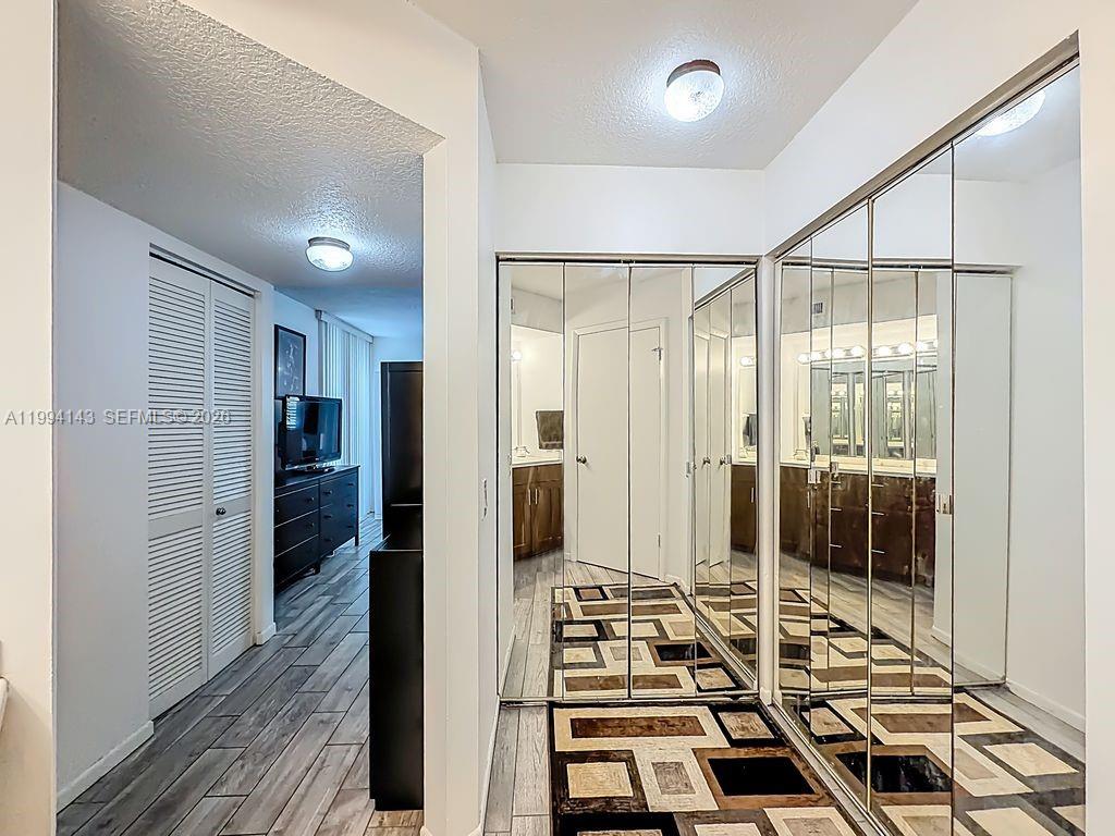 10401 W Broward Blvd #302 Plantation, FL 33324