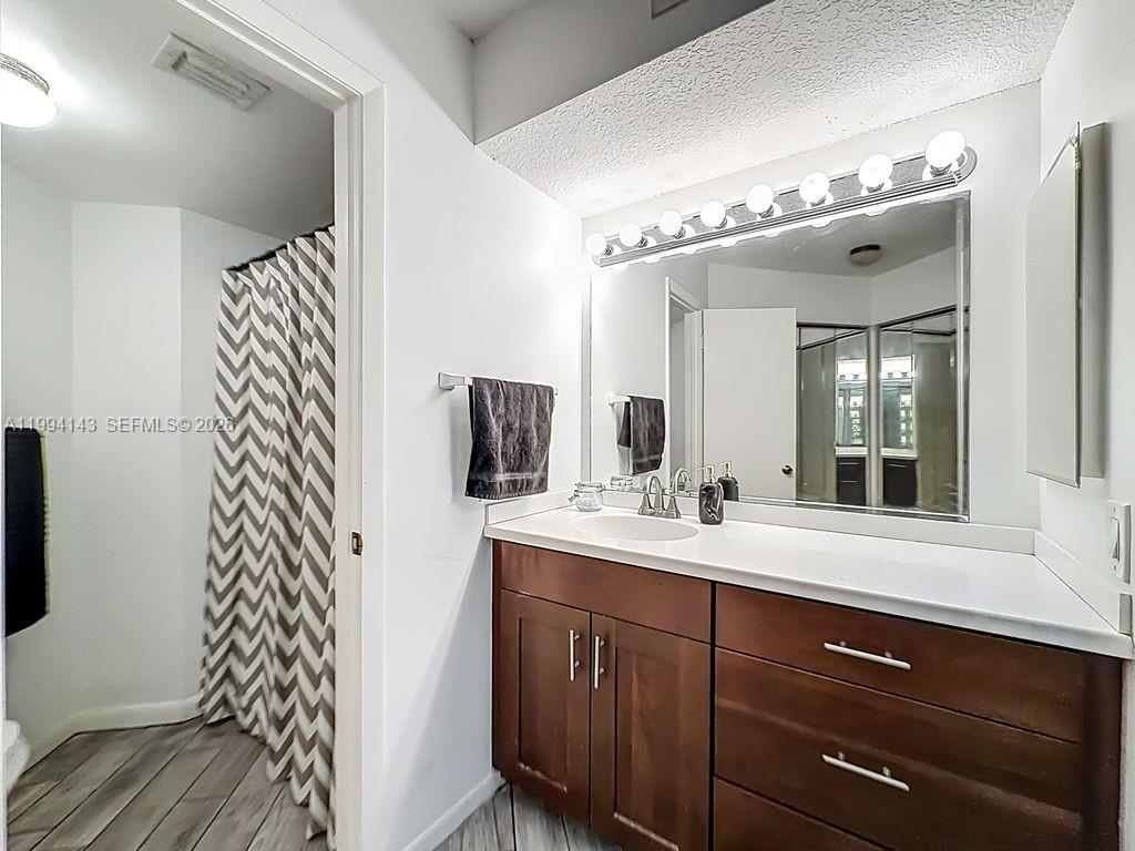 10401 W Broward Blvd #302 Plantation, FL 33324