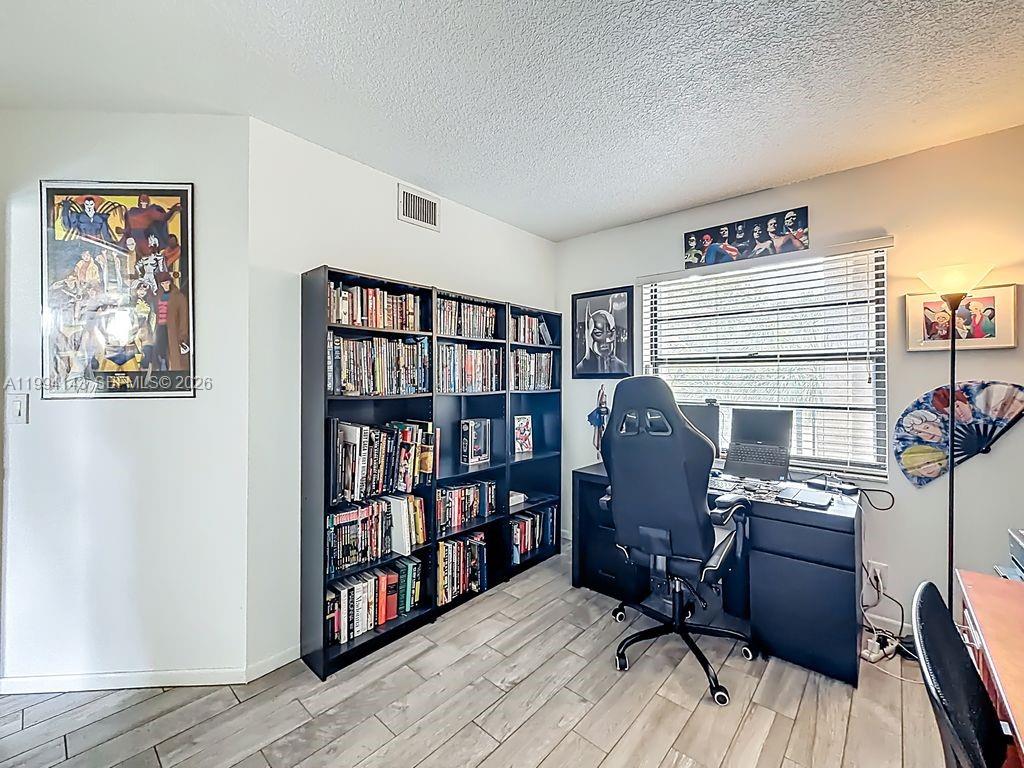 10401 W Broward Blvd #302 Plantation, FL 33324