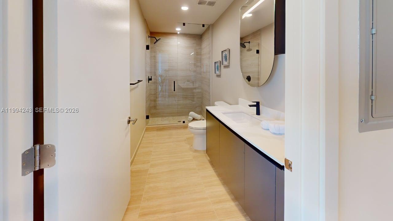 580 72nd St #1708 Miami Beach, FL 33141