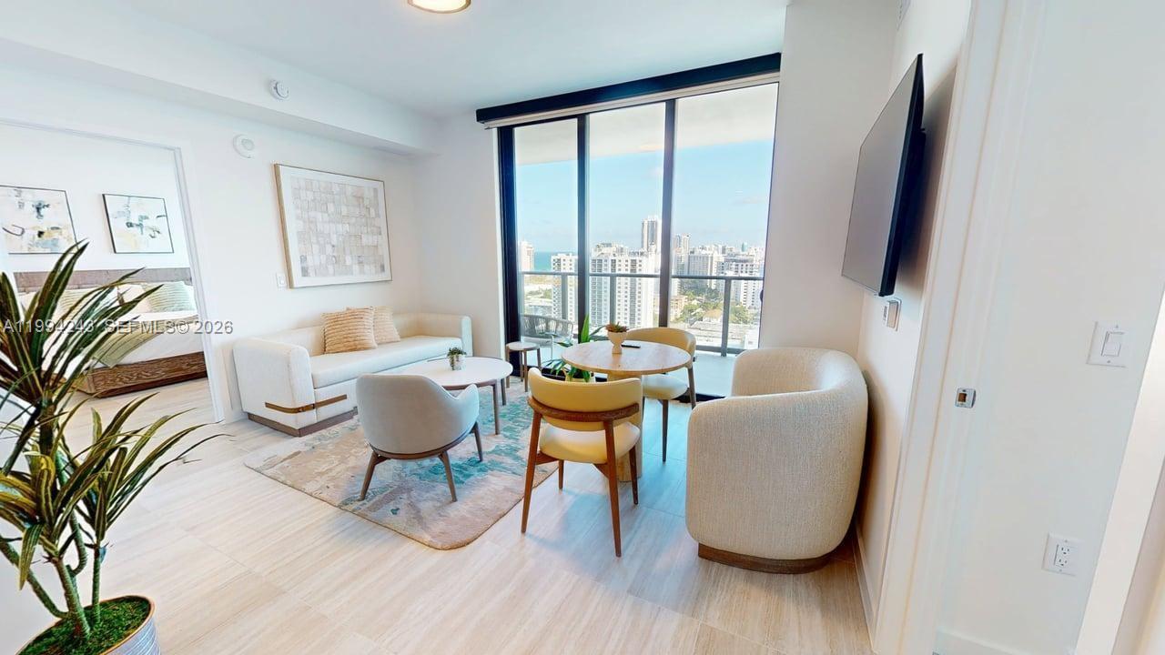 580 72nd St #1708 Miami Beach, FL 33141