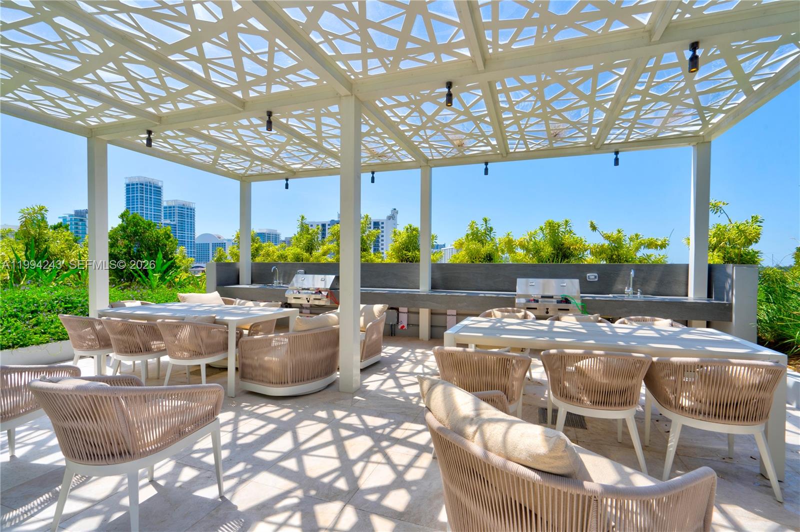 580 72nd St #1708 Miami Beach, FL 33141