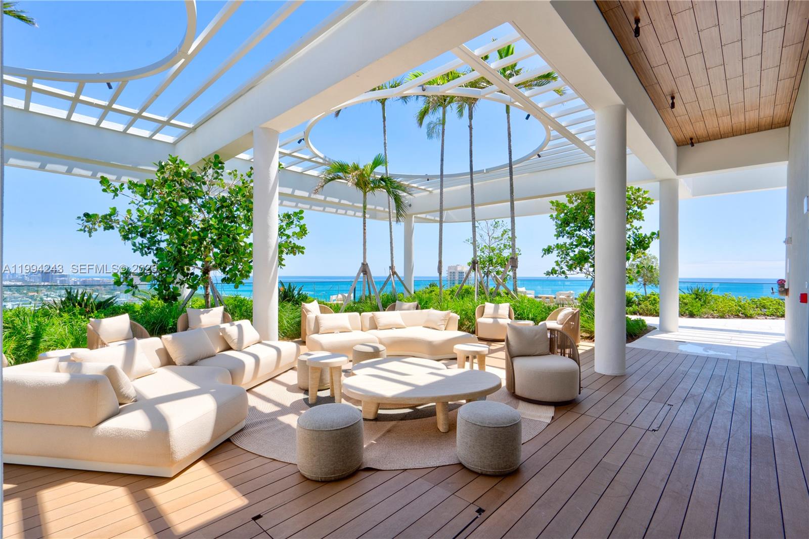 580 72nd St #1708 Miami Beach, FL 33141