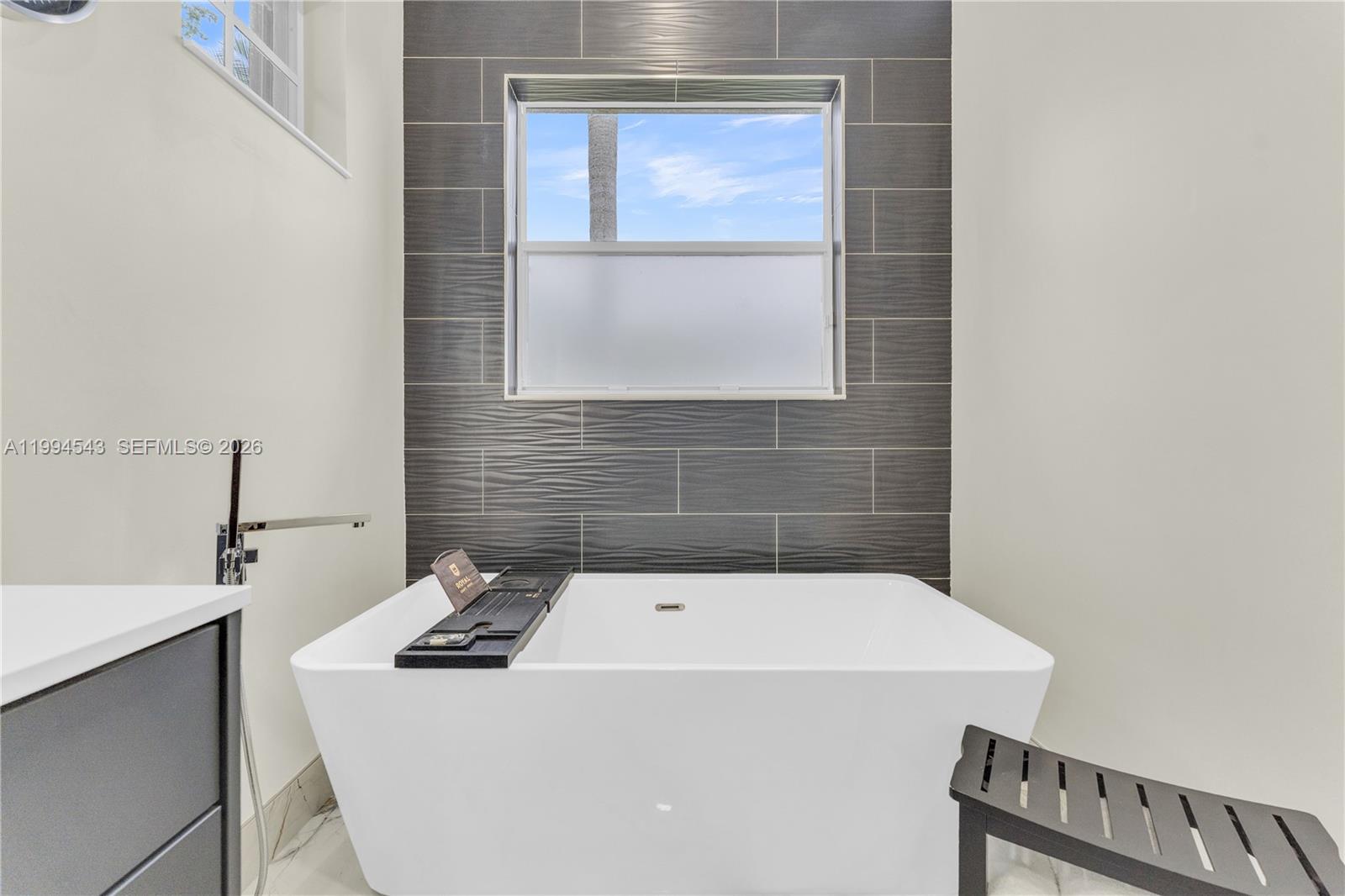 3973 SW 140th Ave Davie, FL 33330