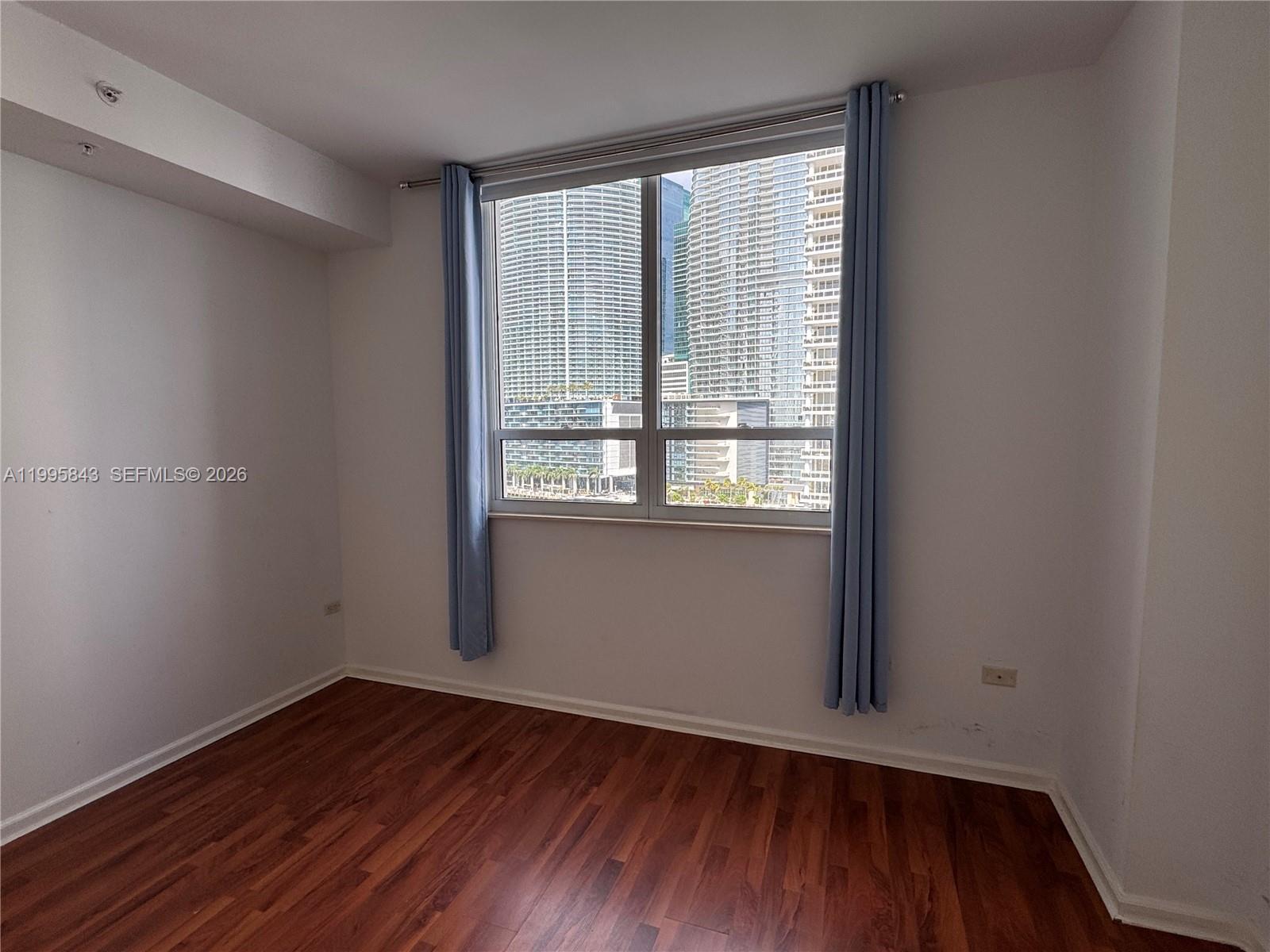 image Courts Brickell Key19