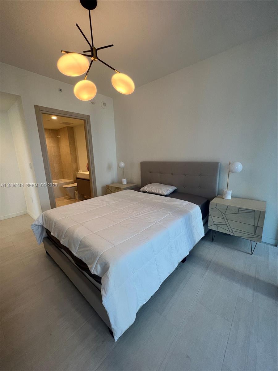 image Brickell Flatiron7