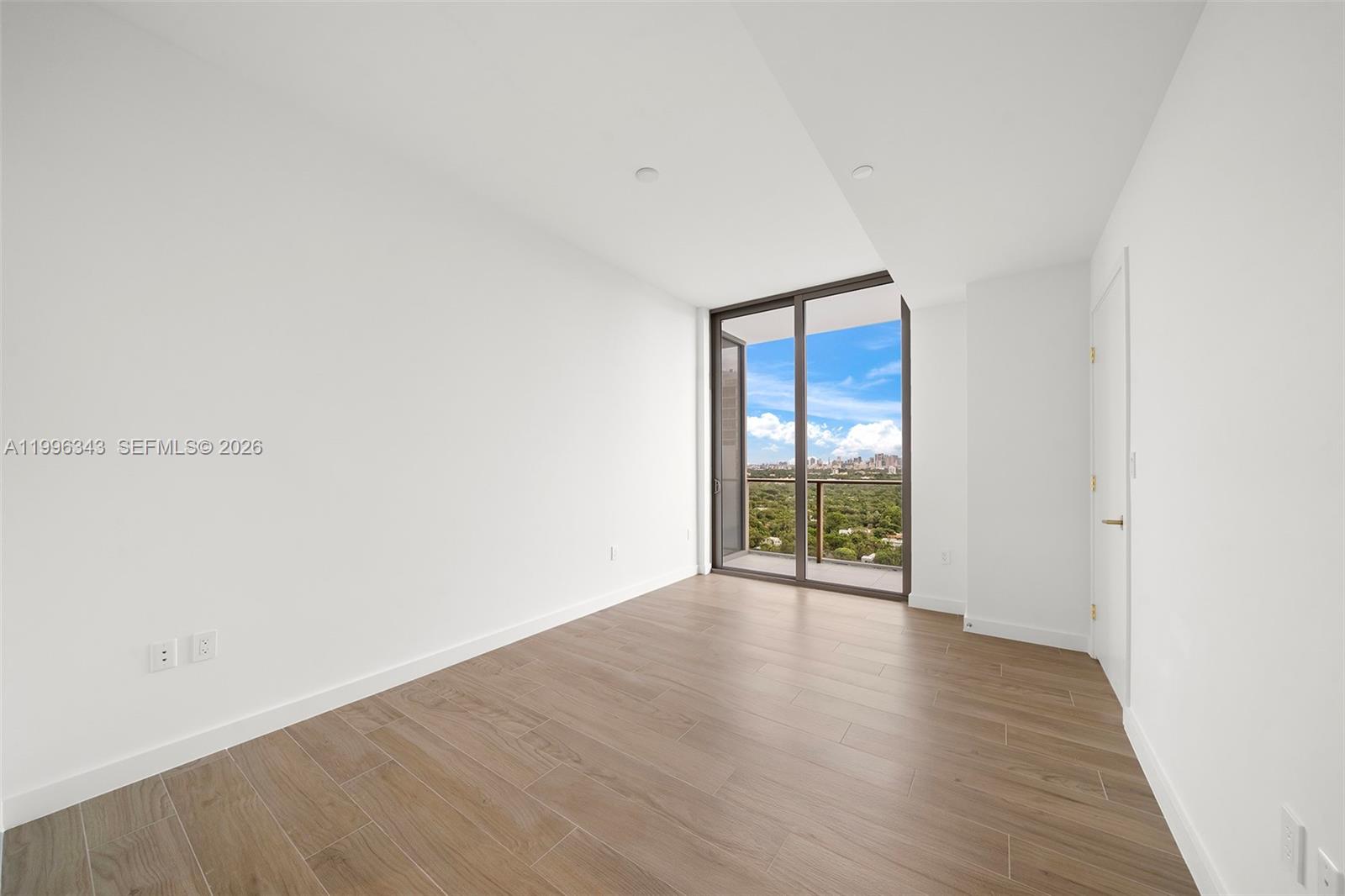 2678 Tigertail Ave #2006 Coconut Grove, FL 33133