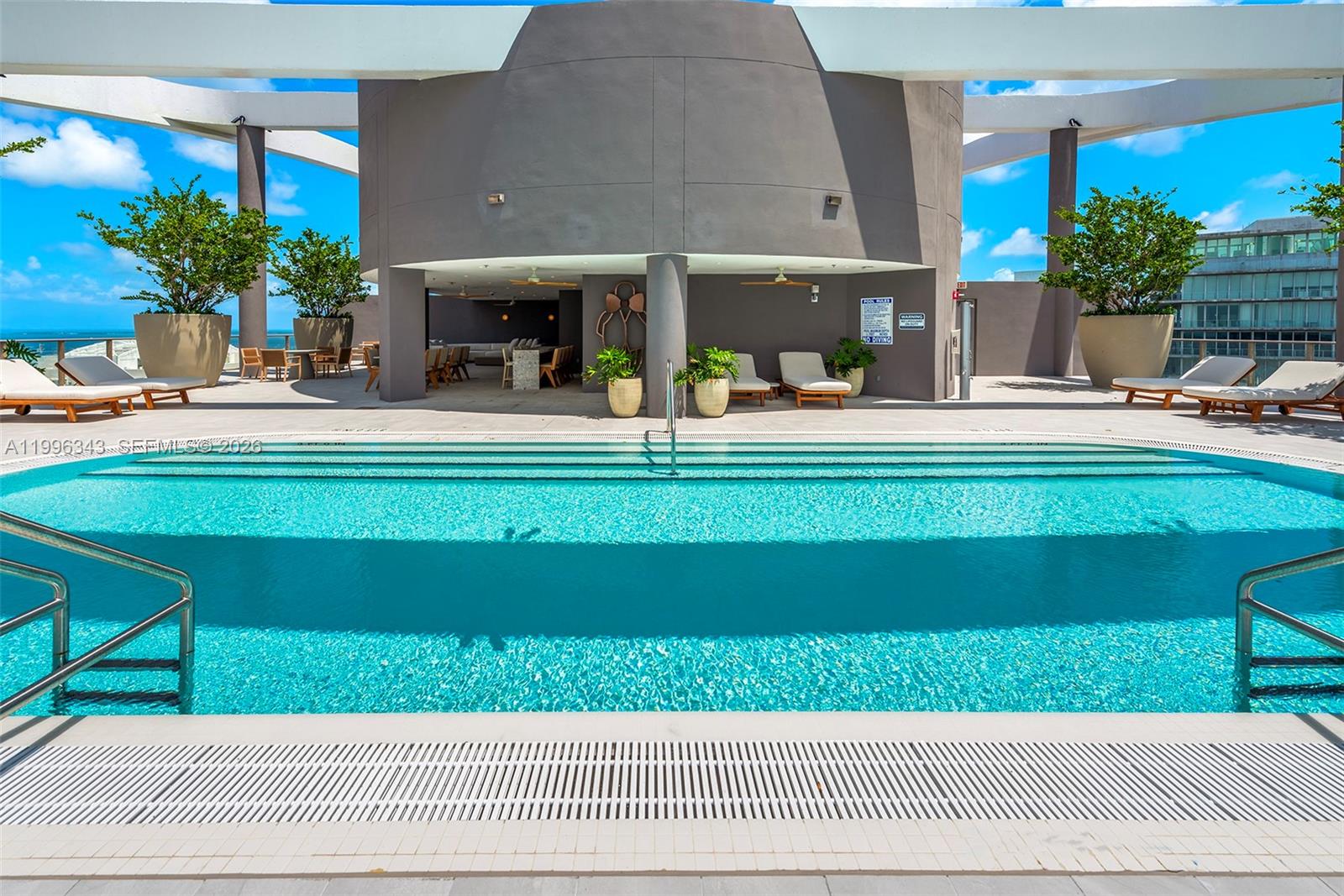 2678 Tigertail Ave #2006 Coconut Grove, FL 33133