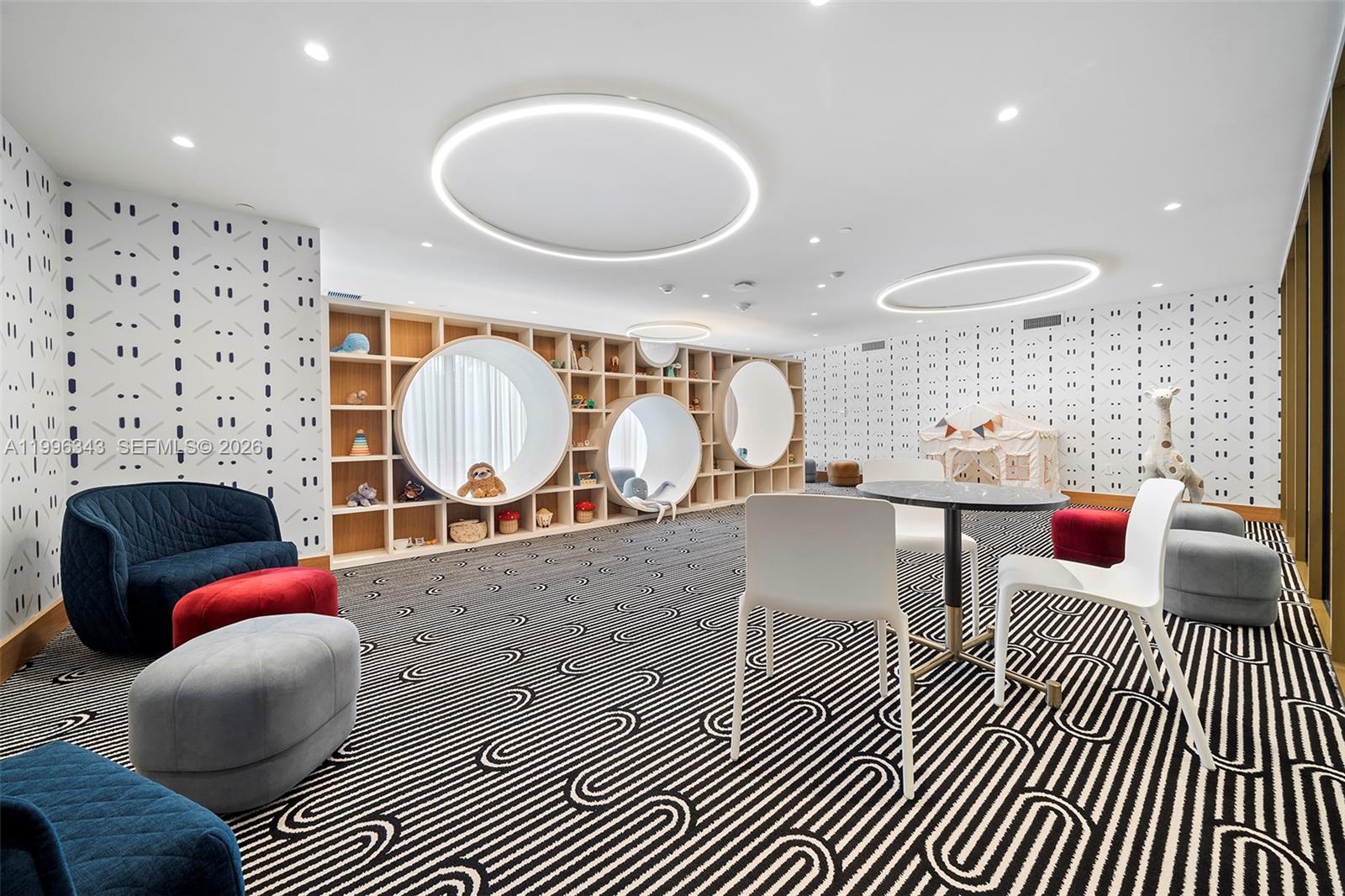 2678 Tigertail Ave #2006 Coconut Grove, FL 33133