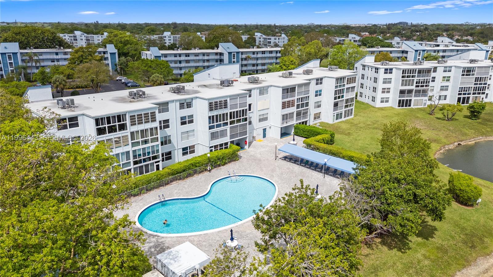 7640 NW 18th St #104 Margate, FL 33063