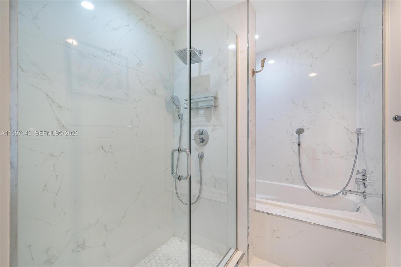 226 Ocean Dr #8F Miami Beach, FL 33139