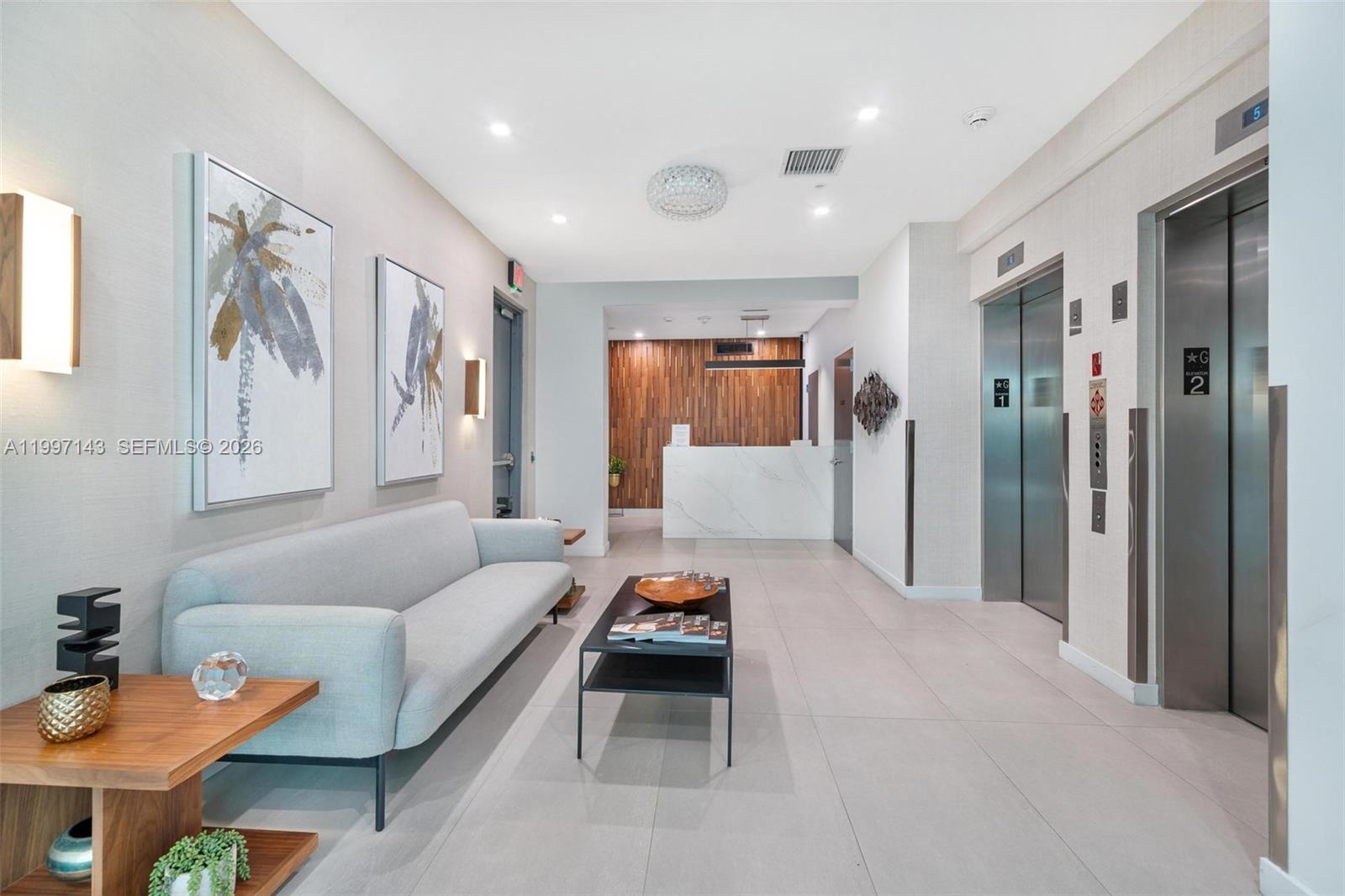 226 Ocean Dr #8F Miami Beach, FL 33139