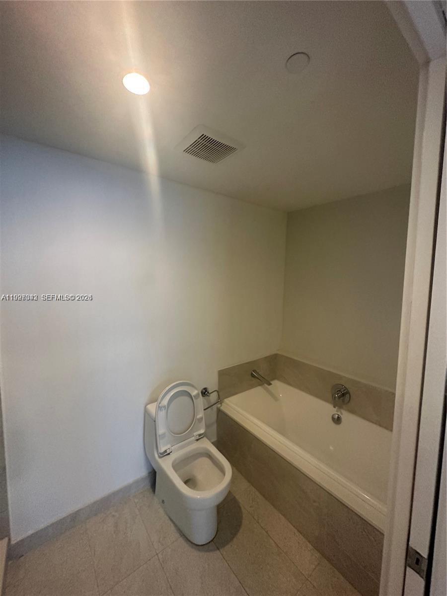 image Aria on the Bay9