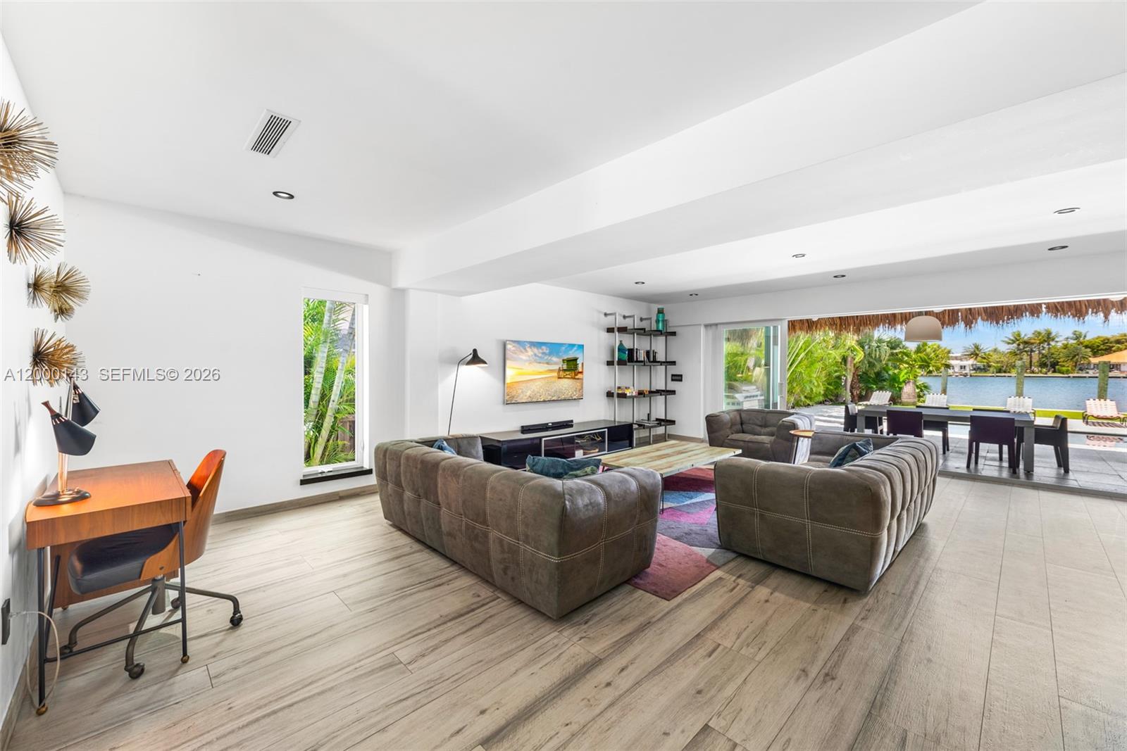 741 86th St Miami Beach, FL 33141