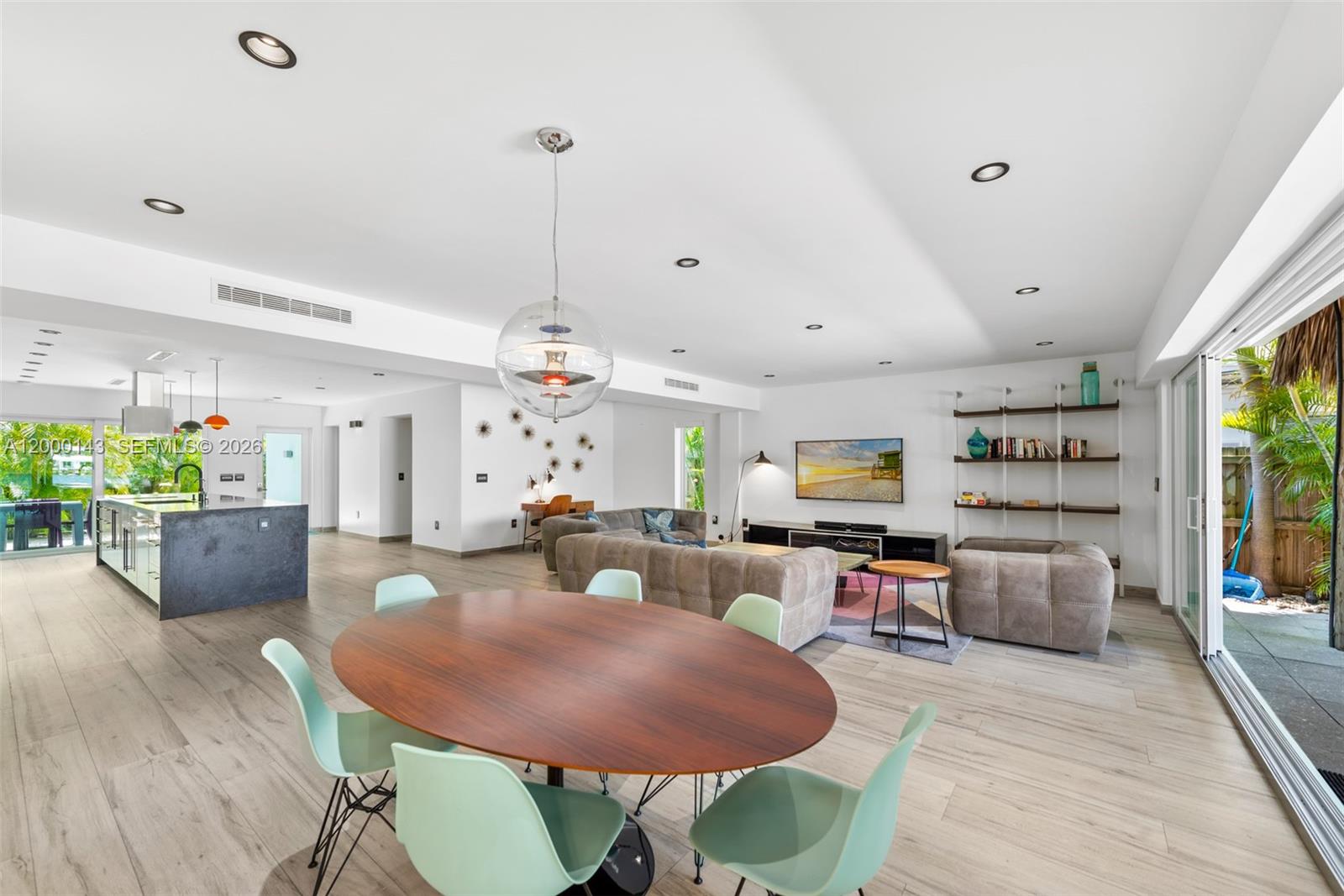 741 86th St Miami Beach, FL 33141