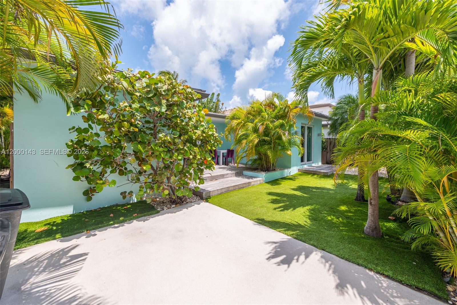 741 86th St Miami Beach, FL 33141