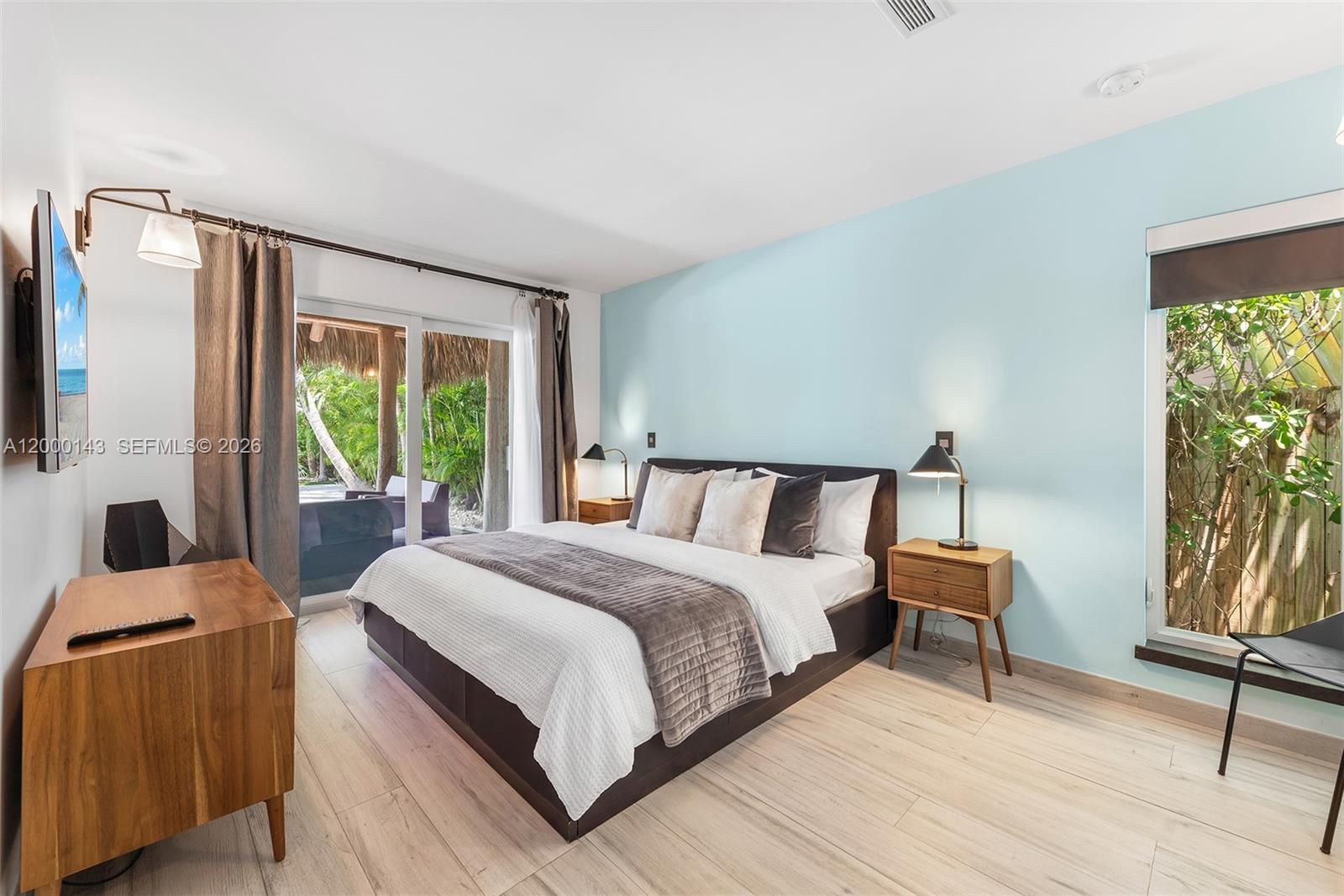 741 86th St Miami Beach, FL 33141