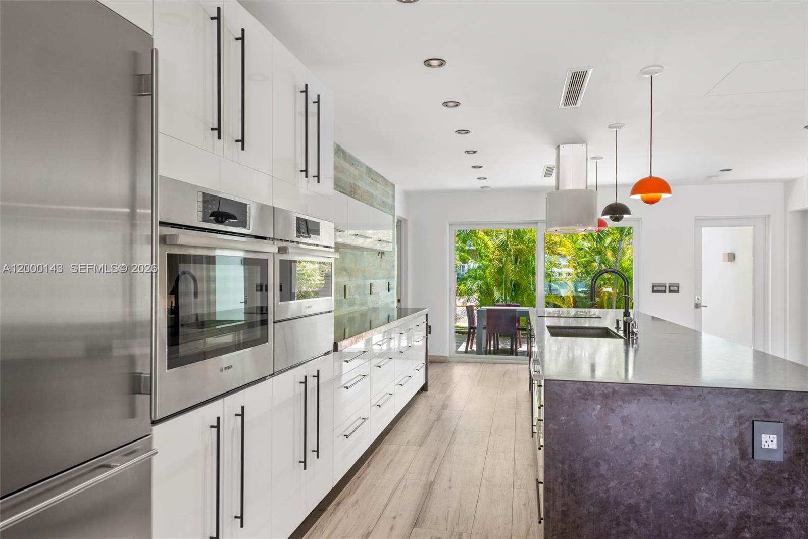 741 86th St Miami Beach, FL 33141