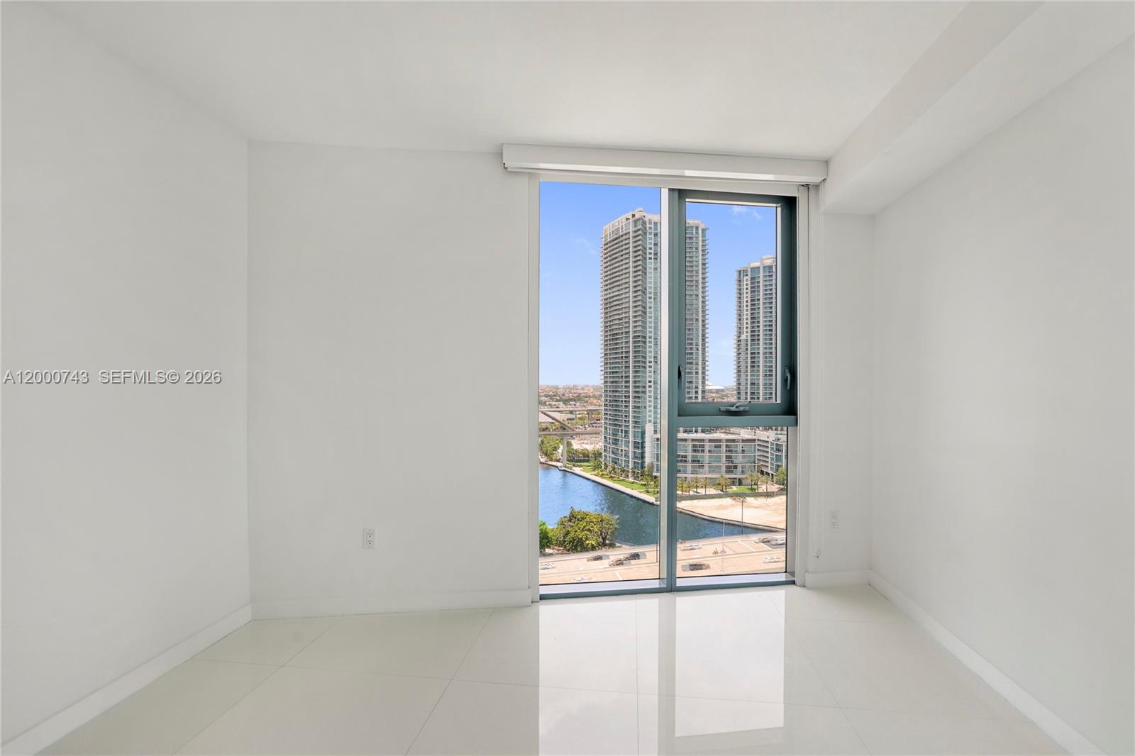image MyBrickell21