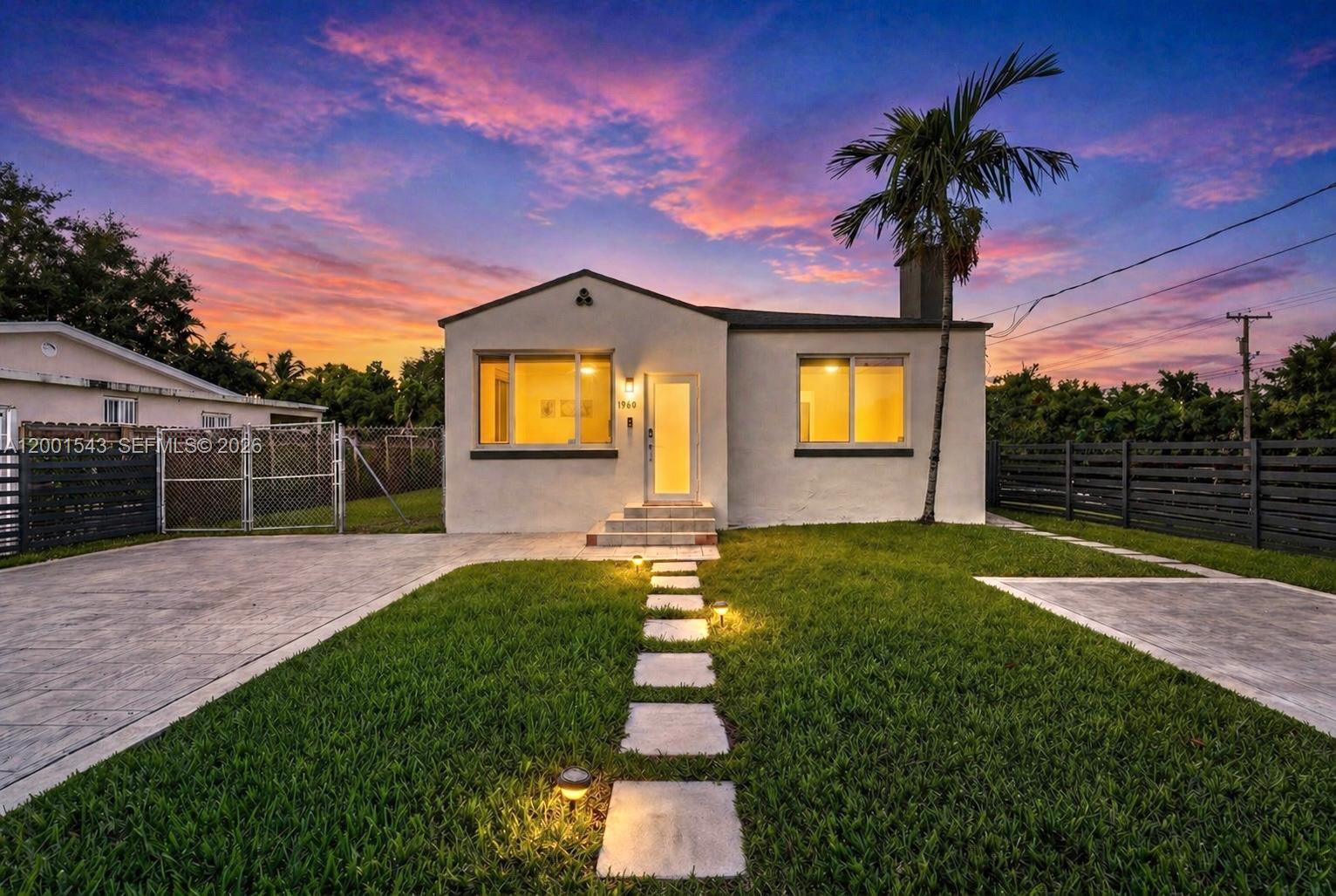 1960 NW 24th Ct