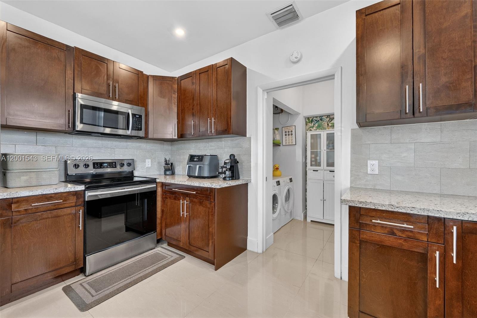 1960 NW 24th Ct Miami, FL 33125