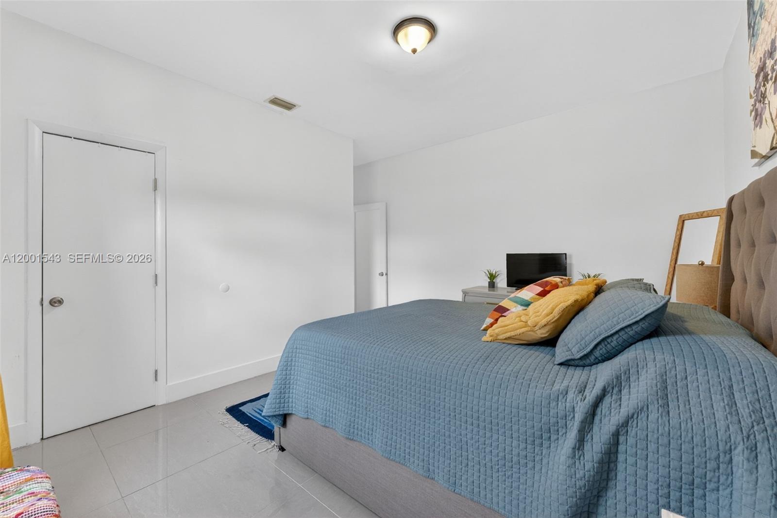 1960 NW 24th Ct Miami, FL 33125