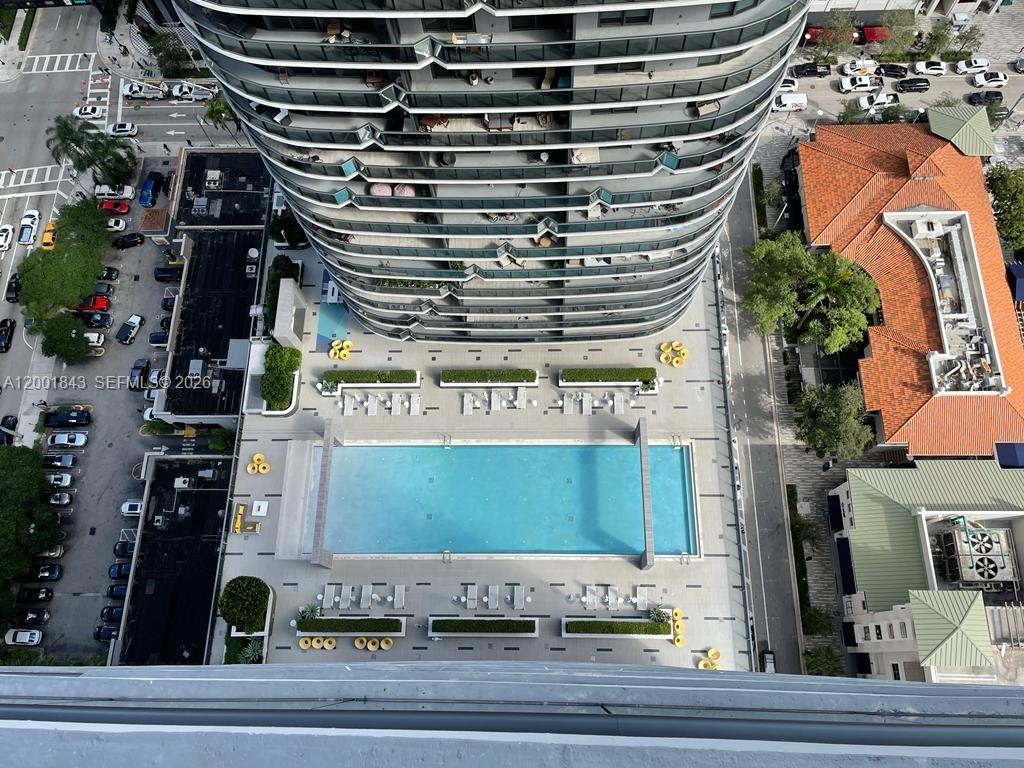 image Brickell Heights West12