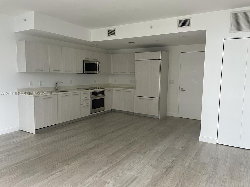 image Brickell Heights West2