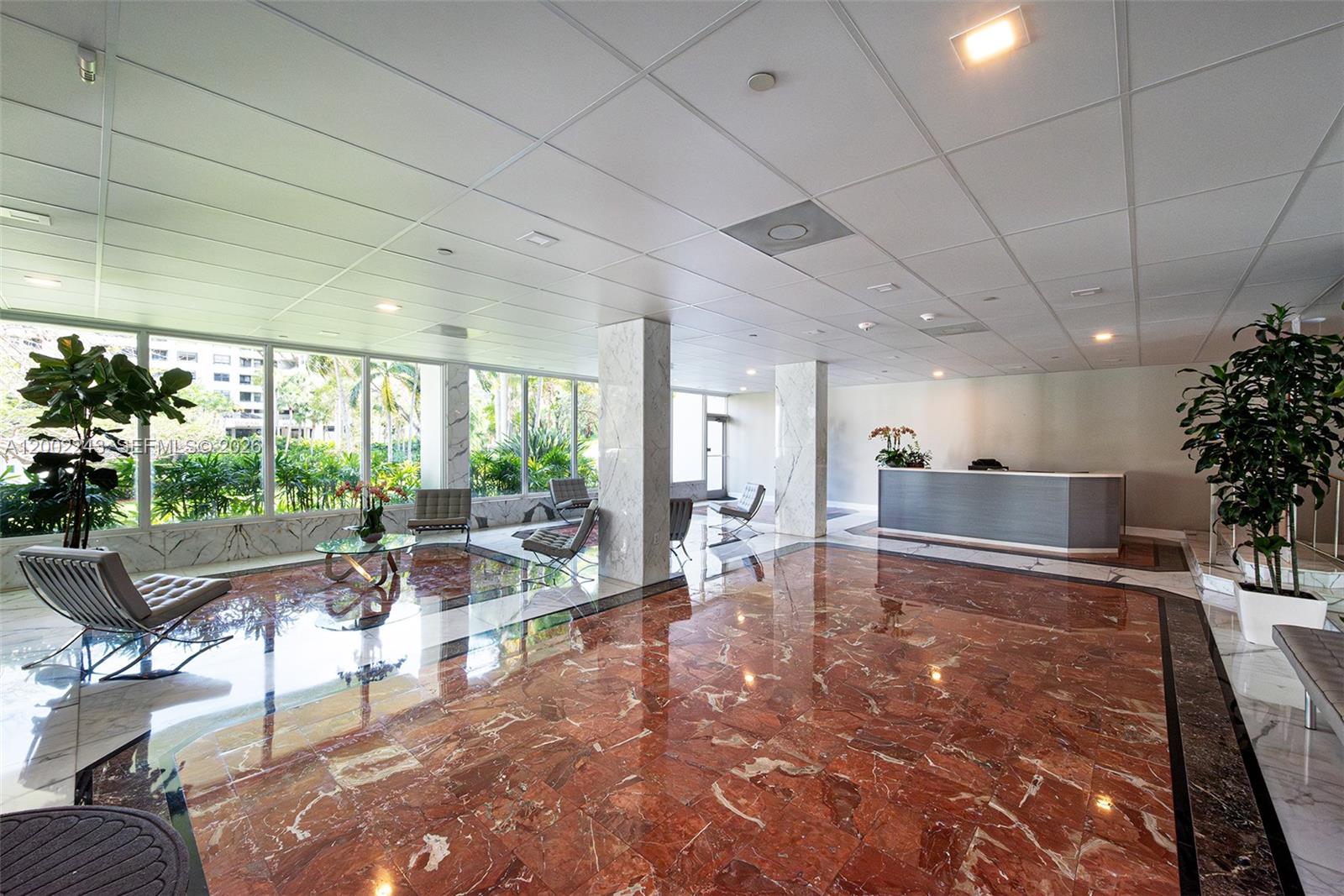 image Commodore Club West15