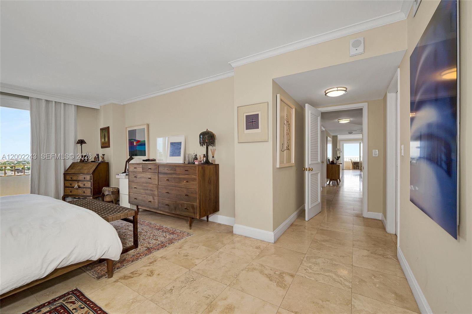 image Commodore Club West37