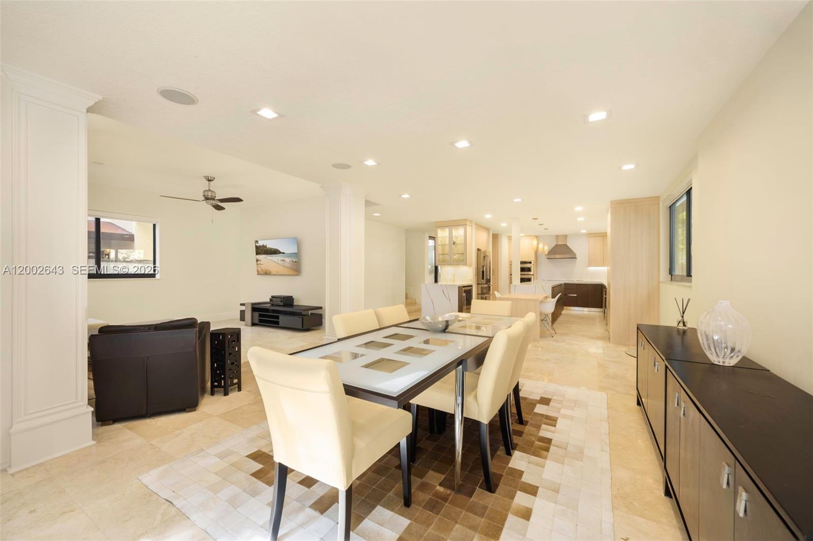 2301 Tigertail Ave Coconut Grove, FL 33133