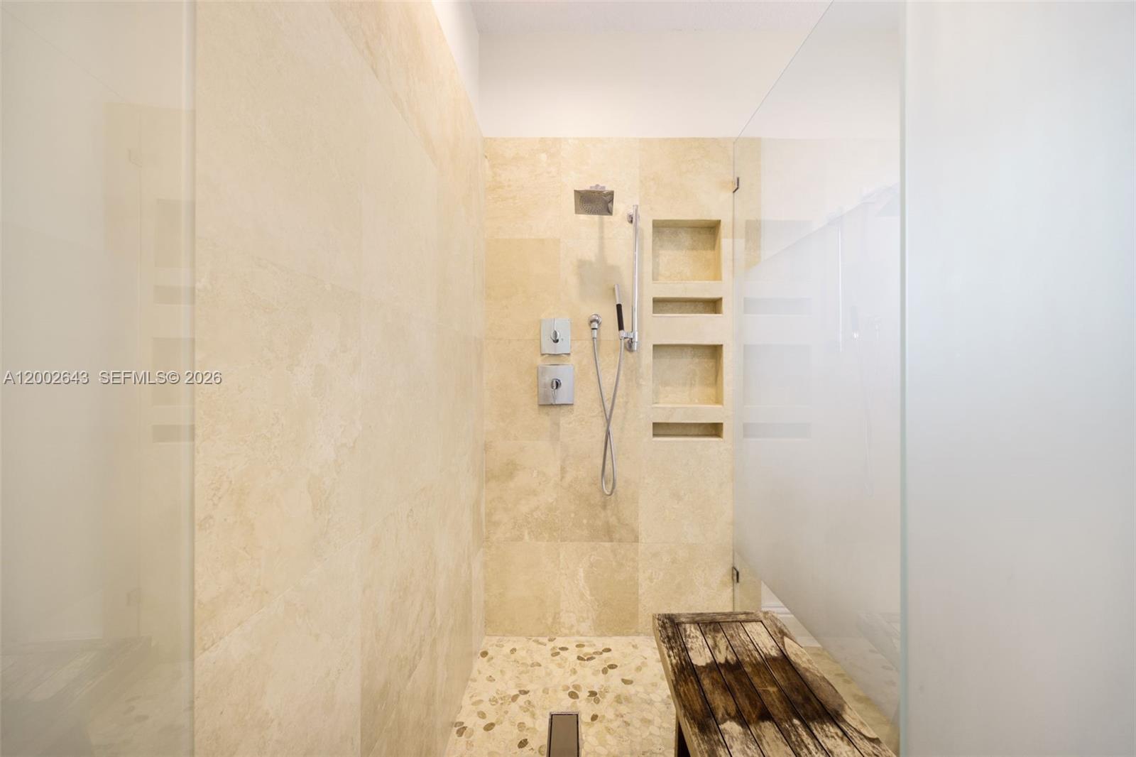 2301 Tigertail Ave Coconut Grove, FL 33133