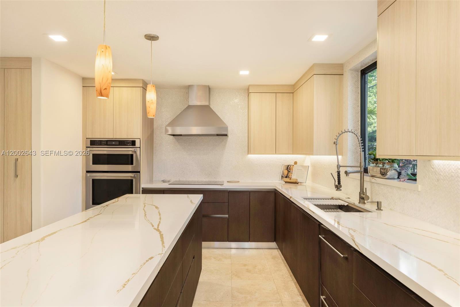 2301 Tigertail Ave Coconut Grove, FL 33133