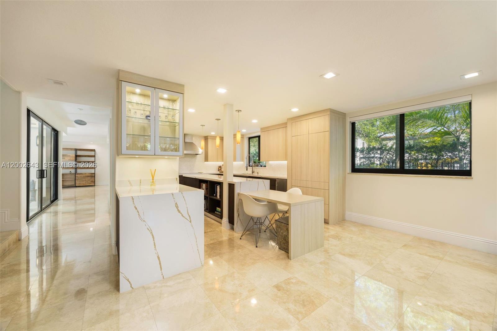 2301 Tigertail Ave Coconut Grove, FL 33133