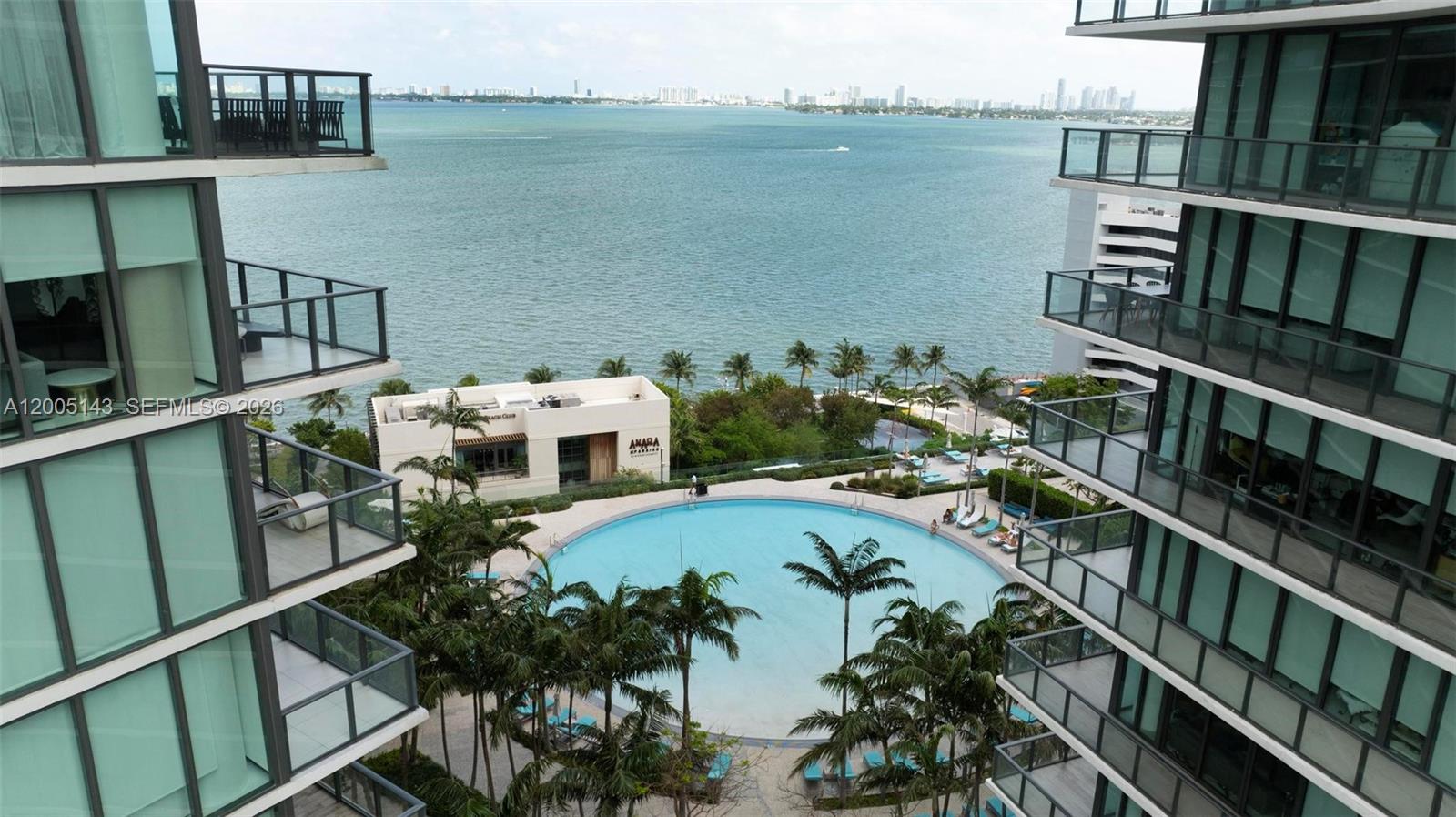 image Paraiso Bay31