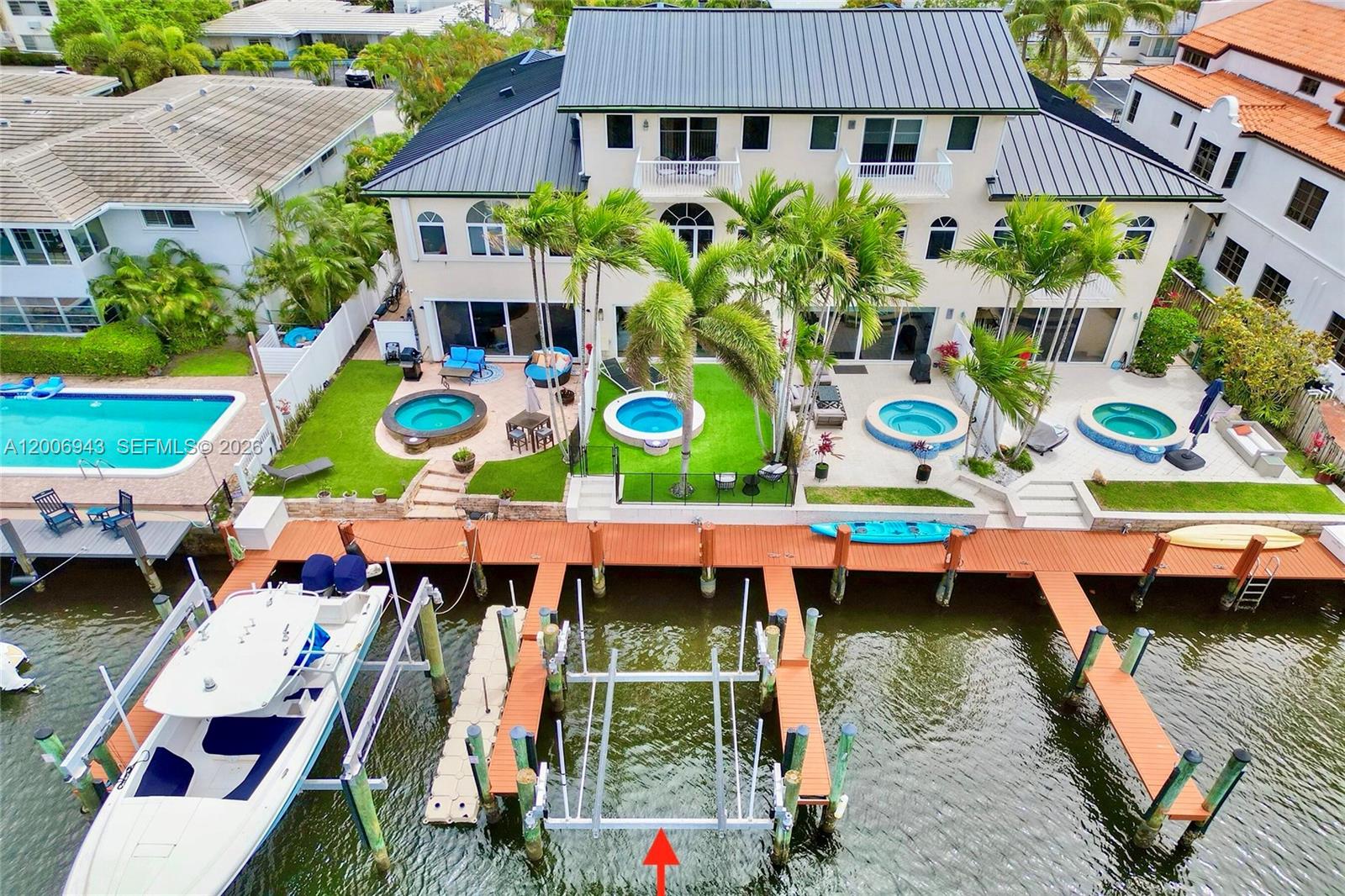 2739 NE 15th St Fort Lauderdale, FL 33304