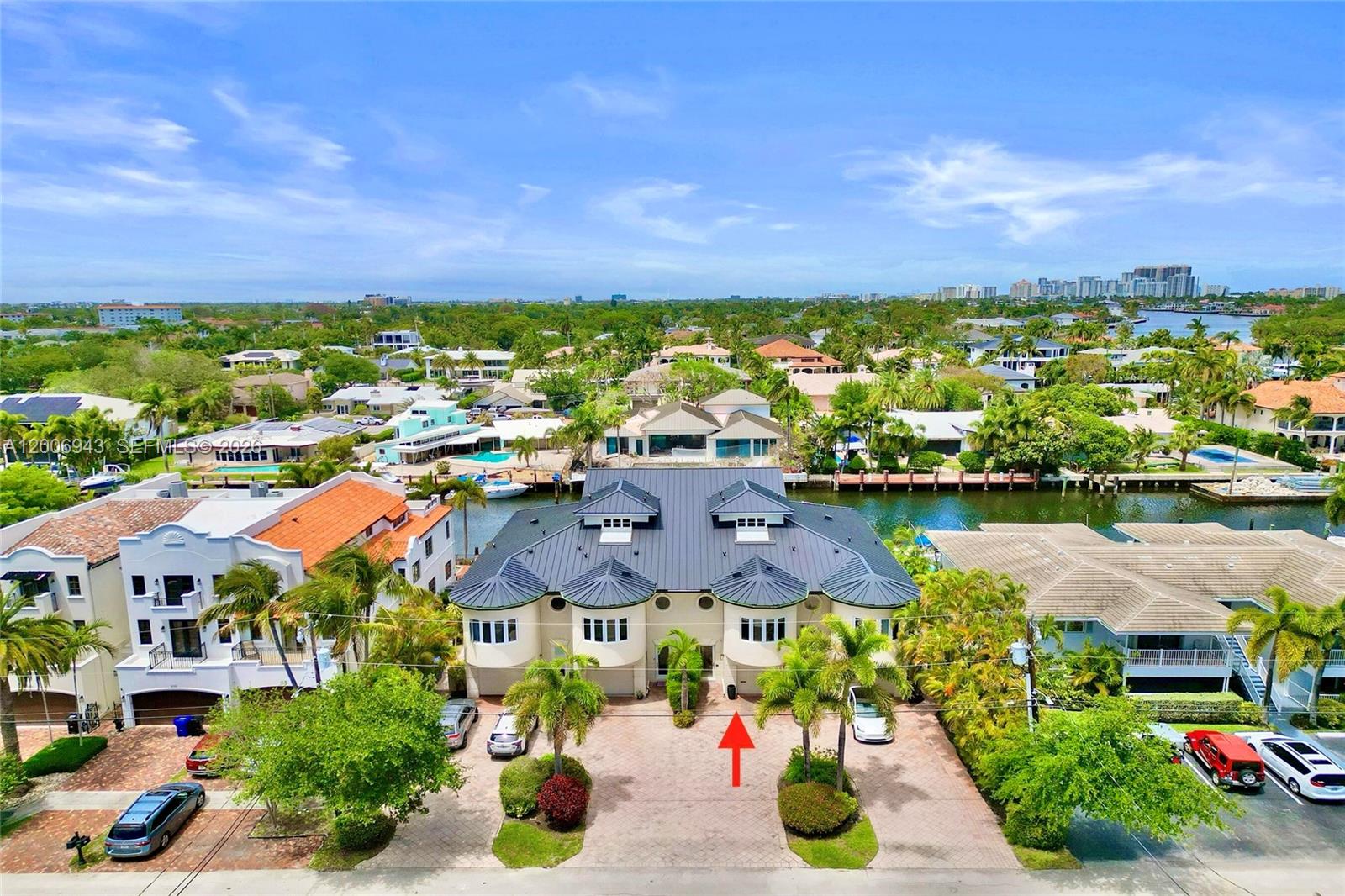 2739 NE 15th St Fort Lauderdale, FL 33304