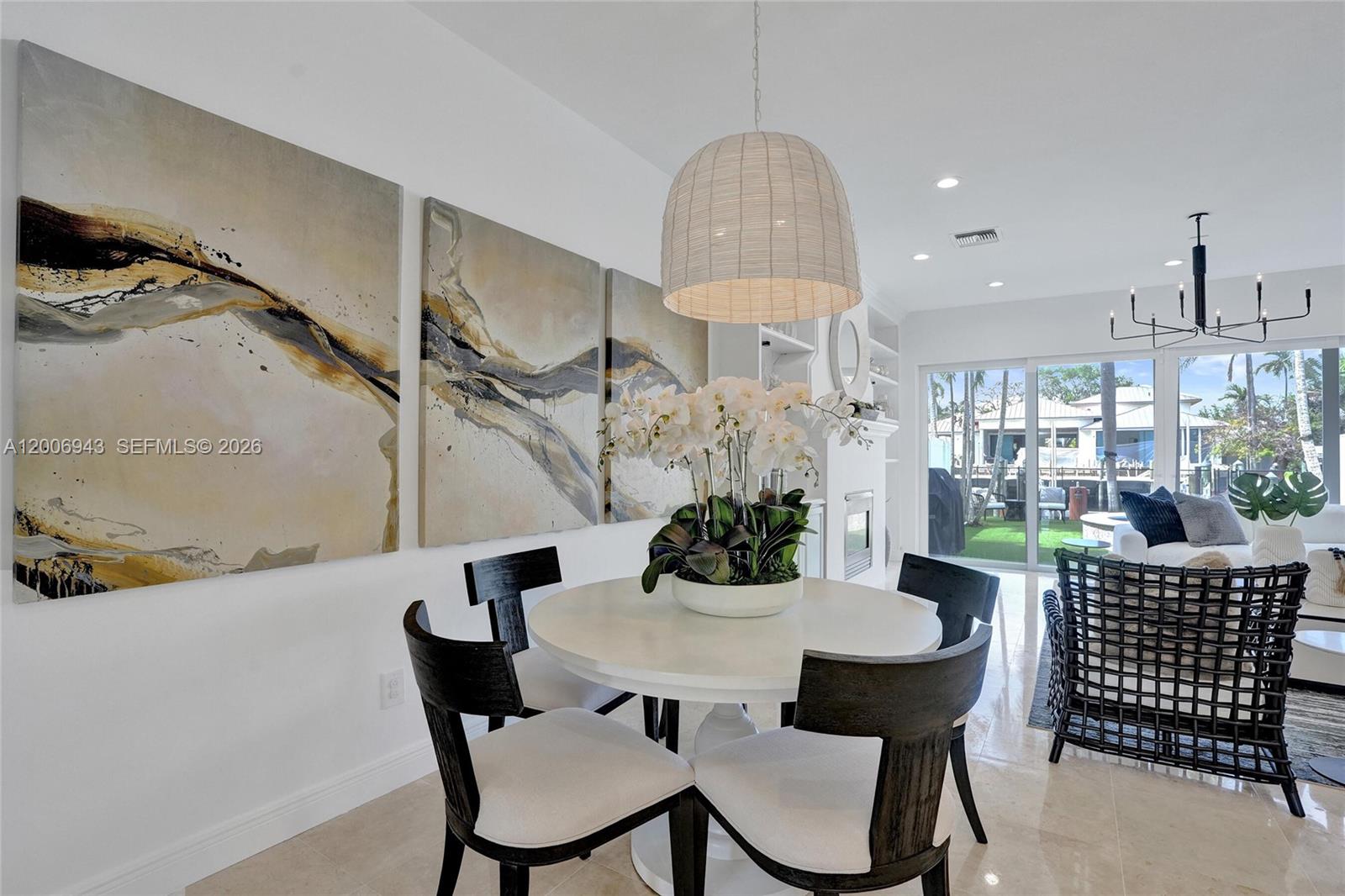 2739 NE 15th St Fort Lauderdale, FL 33304