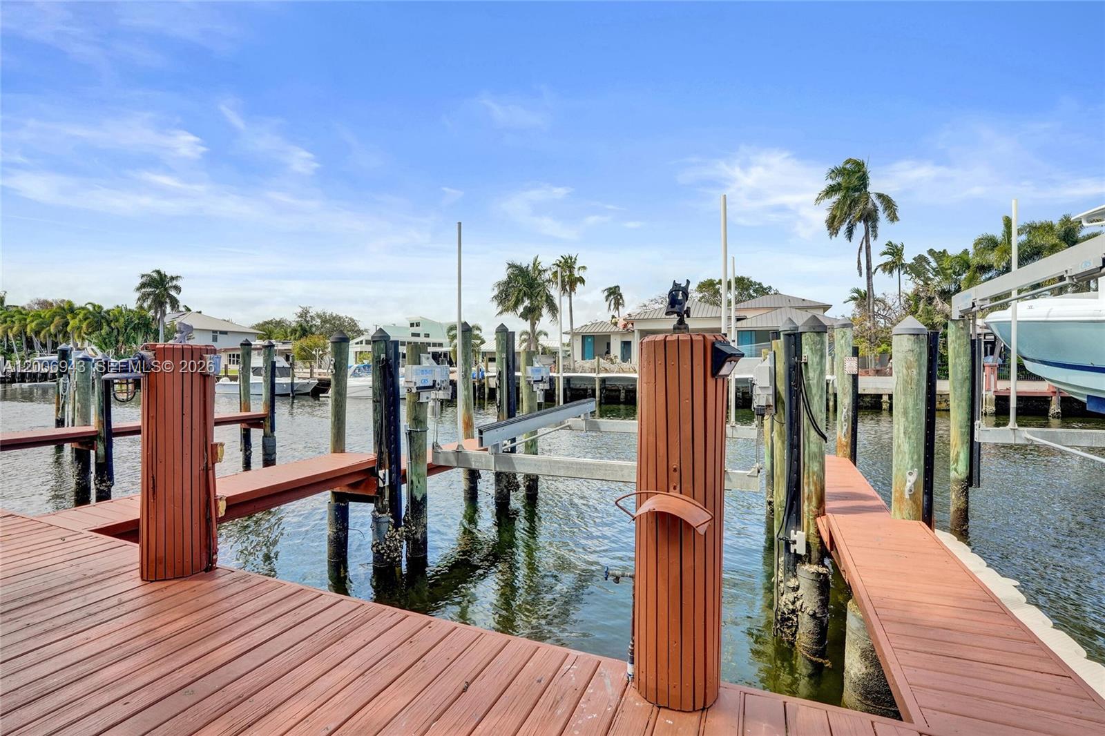 2739 NE 15th St Fort Lauderdale, FL 33304