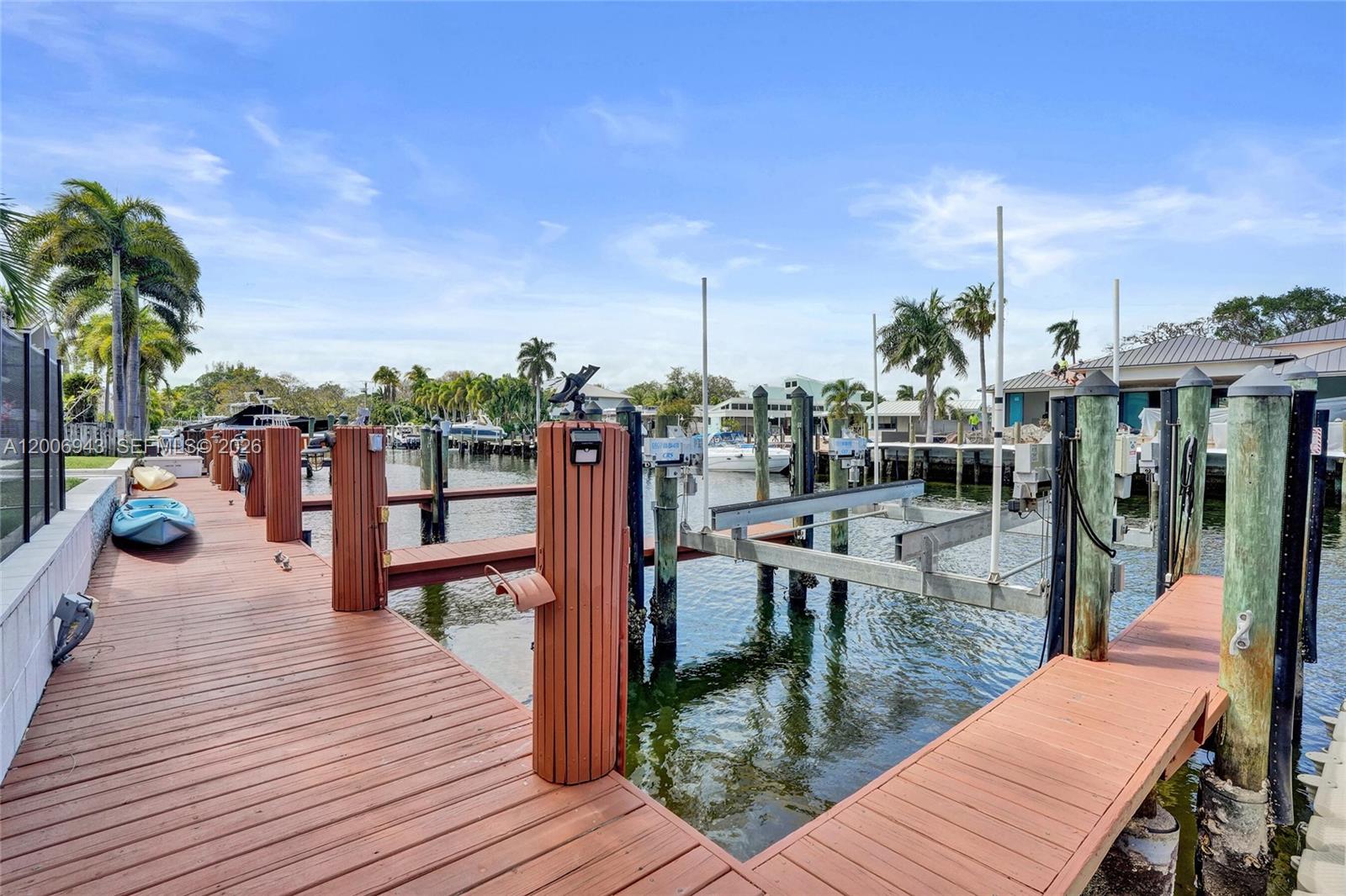 2739 NE 15th St Fort Lauderdale, FL 33304