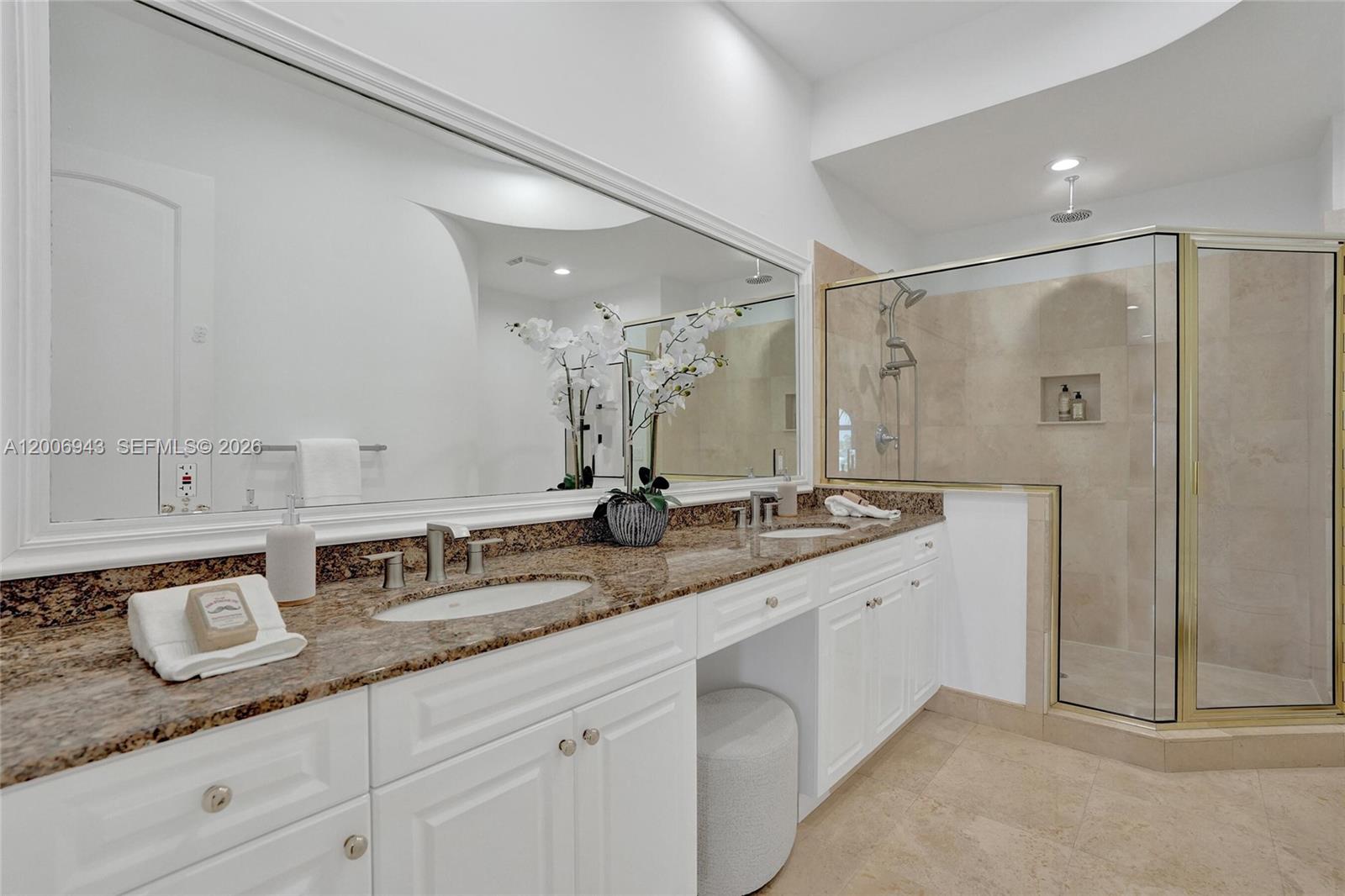 2739 NE 15th St Fort Lauderdale, FL 33304